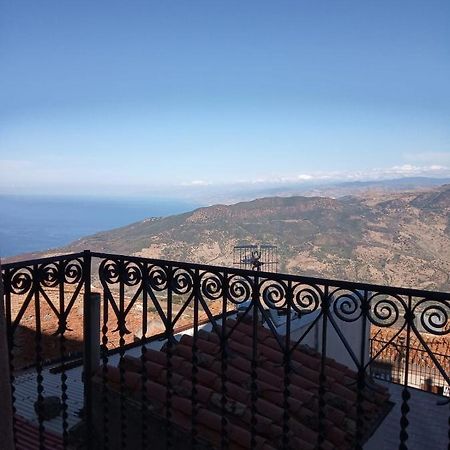 Aurusa - Casa Vacanze Pollina, Sicilia Autentica Luaran gambar