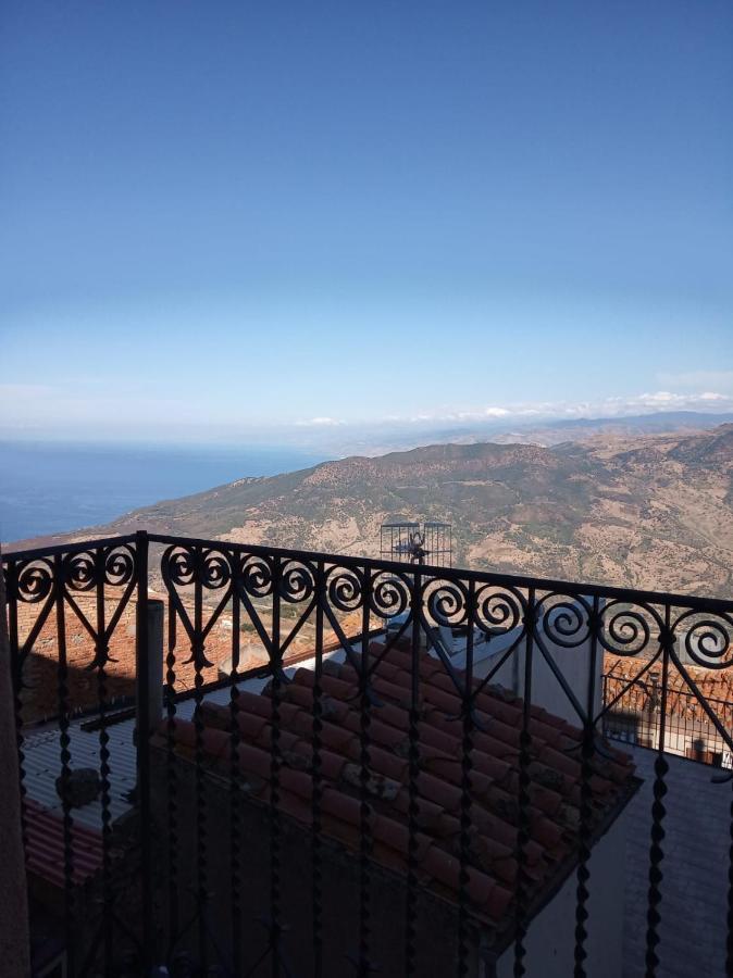 Aurusa - Casa Vacanze Pollina, Sicilia Autentica Luaran gambar
